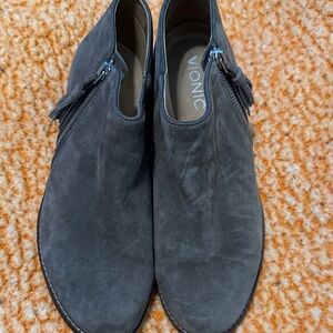 Vionic Women's brown Suede Ankle Booties with Side Zip